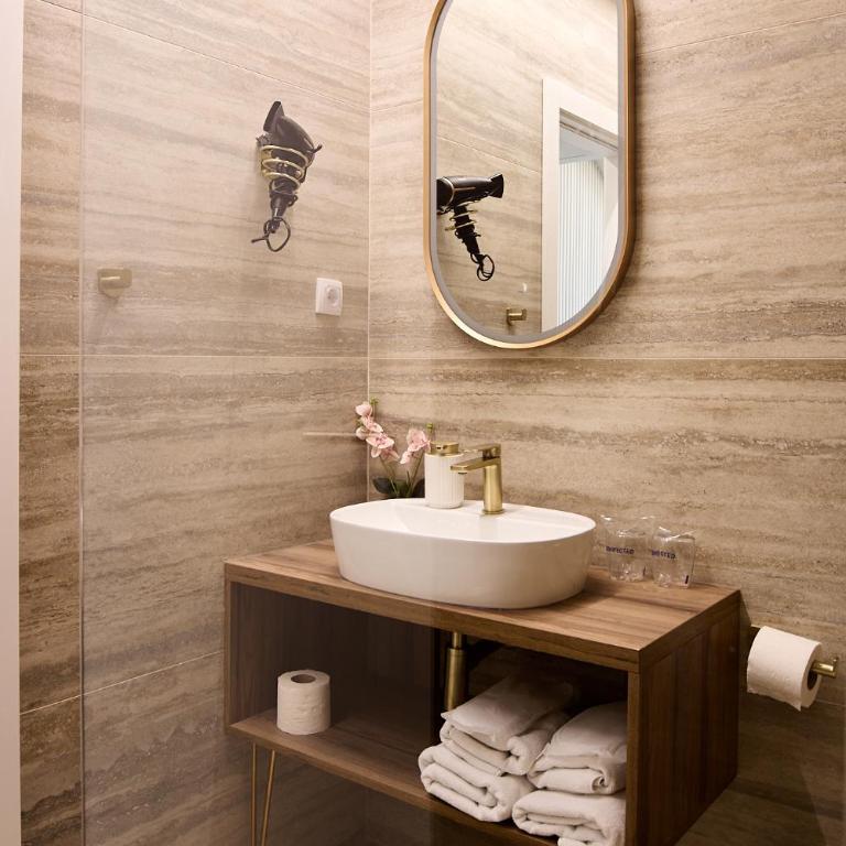 Garni Boutique Hotel Arta - Superior Doppel- oder Zweibettzimmer - 3