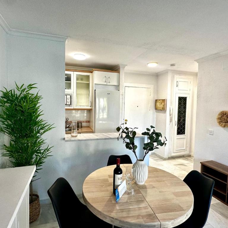 Carihuela Beach II By Holiday Homes Málaga - Apartamento de 1 dormitorio - 20