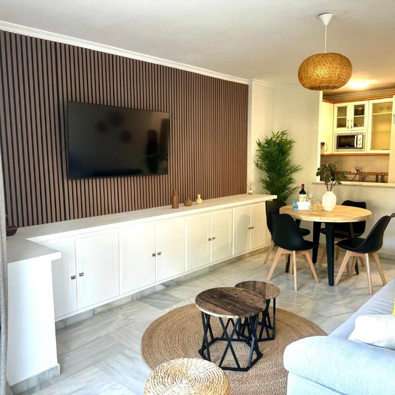 Carihuela Beach II By Holiday Homes Málaga - Apartamento de 1 dormitorio - 9