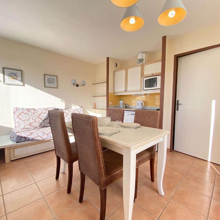 Royal park, T2 - Résidence avec piscine - LA BAULE - LB070-2333 - One-Bedroom Apartment - 2