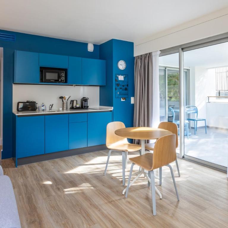 Staybridge Suites - Cannes Centre by IHG - Suite 1 Chambre Lit Queen-Size avec Balcon - 5