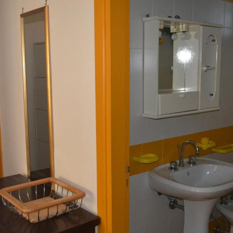 Casa Linda in Torre dellOrso with Wi-Fi and air conditioning - Casa Vacanze - 6