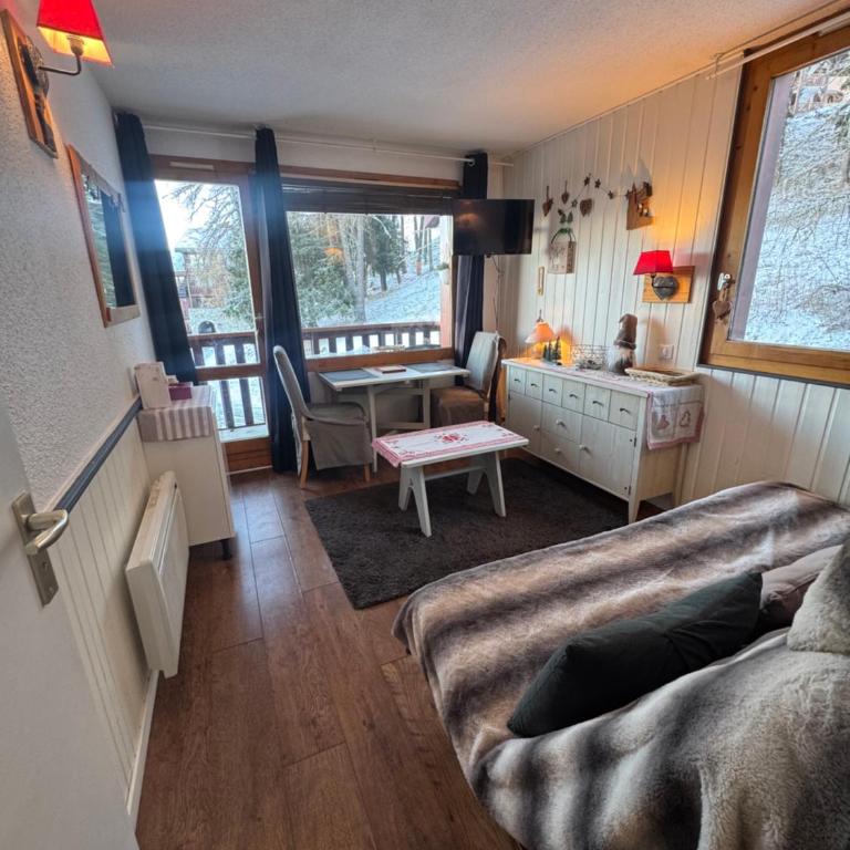 STUDIO LA PLAGNE Pied des Pistes Vue Exceptionnelle - One-Bedroom Apartment - 6