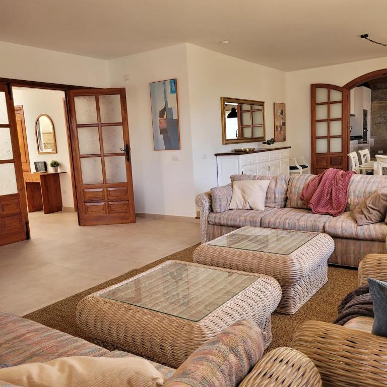 Villa Volcanes, Big House, Gardens Heated Pool - Casa de 4 dormitorios - 18