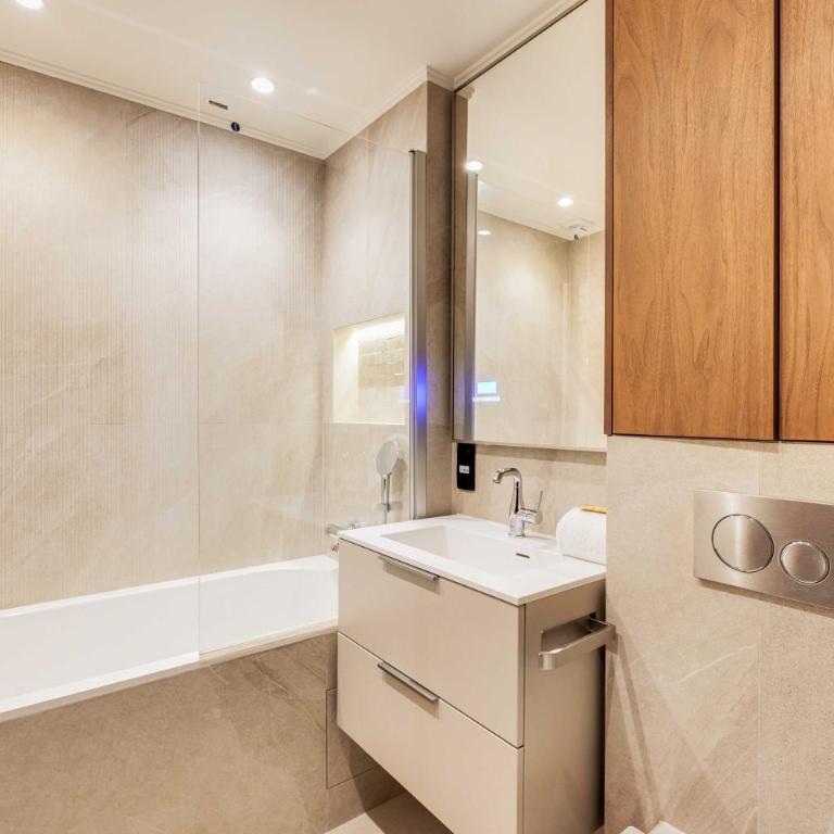 Spacious Apartment a-c 3BR-8P - Grand boulevards - Appartement - 8