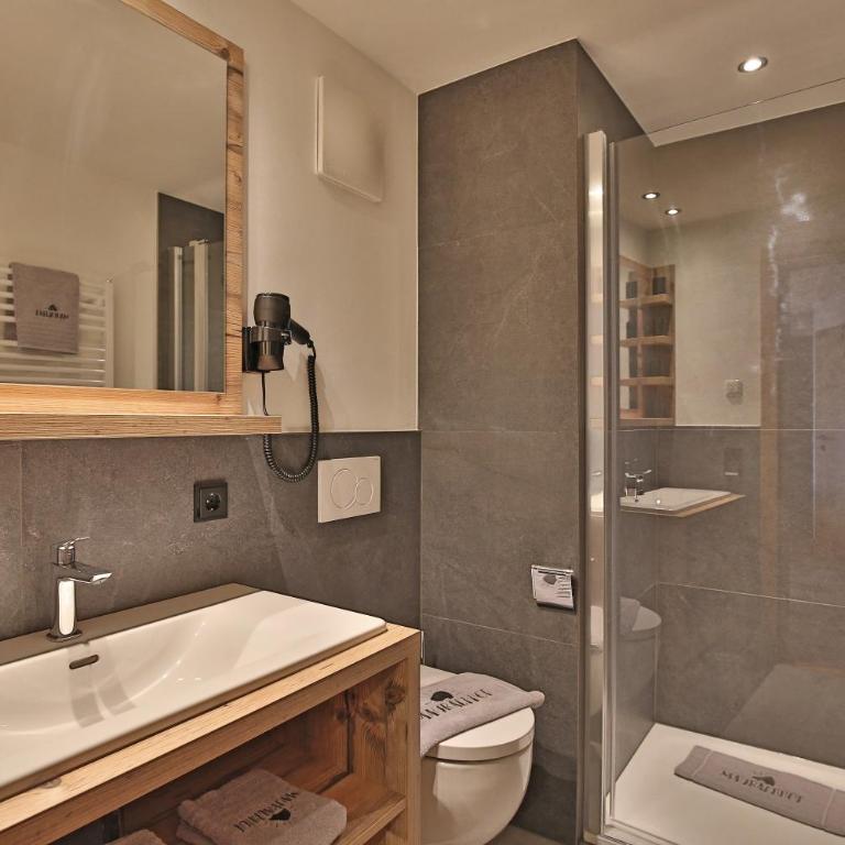 Ferien Bauernhof Maurachhof - Doppelzimmer mit Balkon - 2