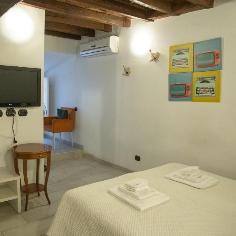 Flowers Apartments Rome City Center - Appartamento Deluxe - 31