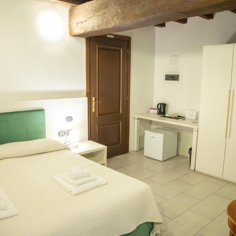 Flowers Apartments Rome City Center - Appartamento Deluxe - 30