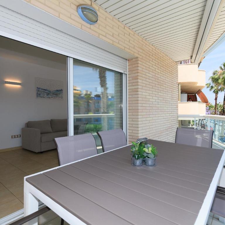 UHC ELS PINS APARTMENTS - Two-Bedroom Apartment - 22