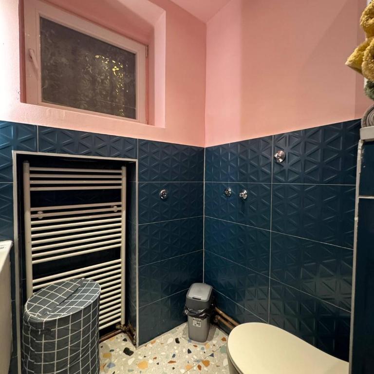 Miss Nareens Central Apartment with free garage - Apartment - 17