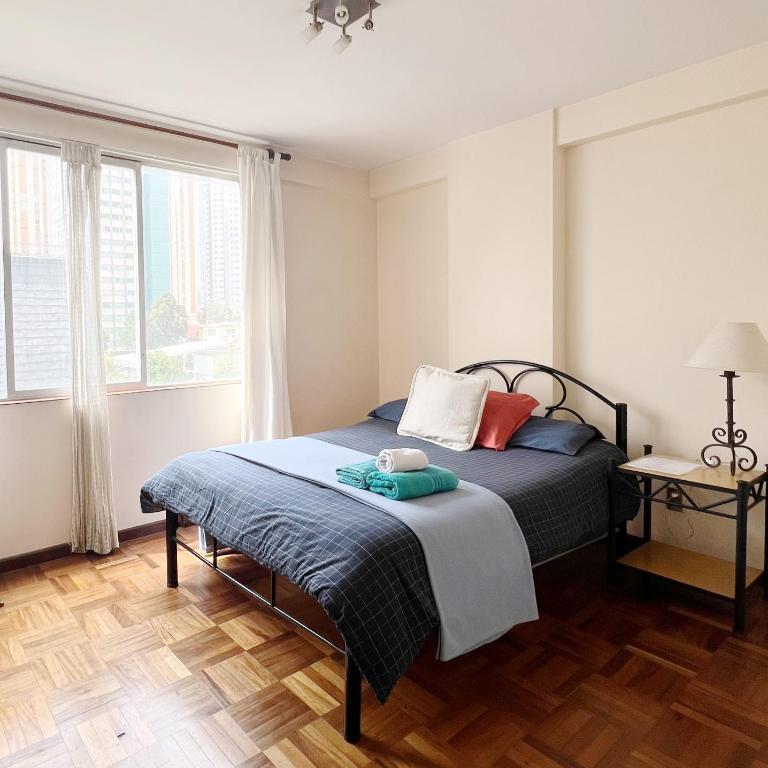 Depto soleado, acogedor en Sopocachi - Apartamento de 2 dormitorios - 2