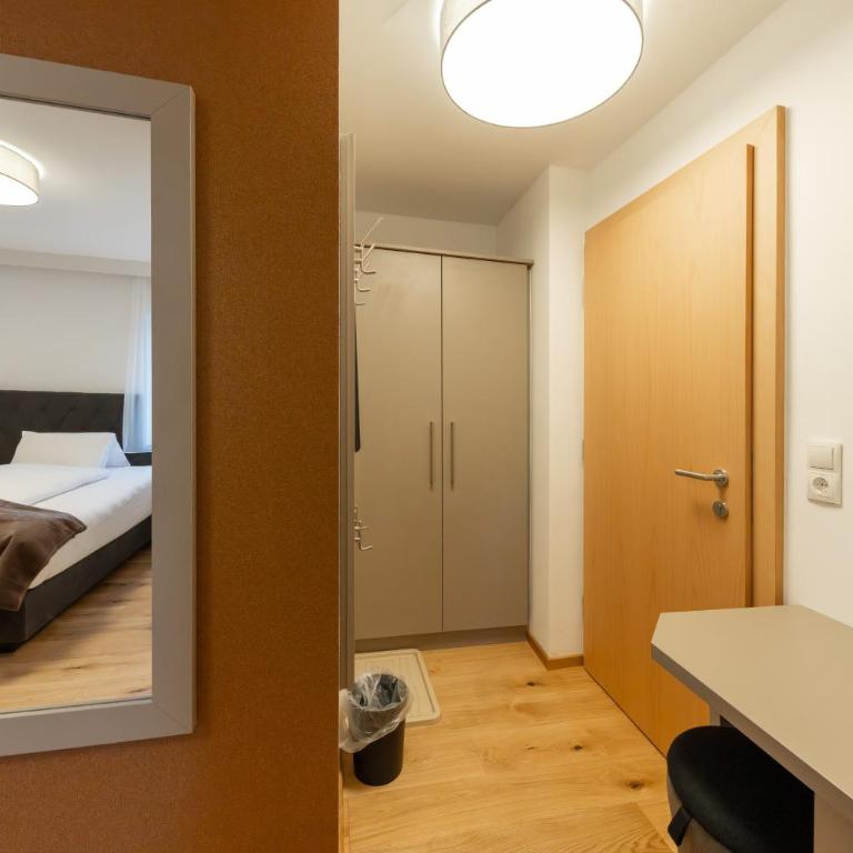 Haus Bergkastelblick - Deluxe Einzelzimmer mit Balkon - 4