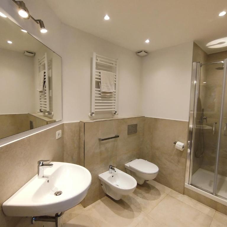 Fulvio House - Appartamento con 2 Camere da Letto - 17
