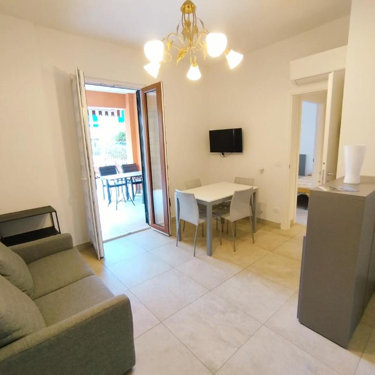 Fulvio House - Appartamento con 2 Camere da Letto - 11