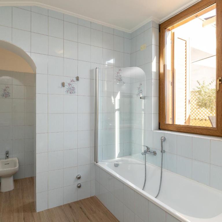 Scaligero Rooms - Camera Matrimoniale Deluxe con Balcone - 10