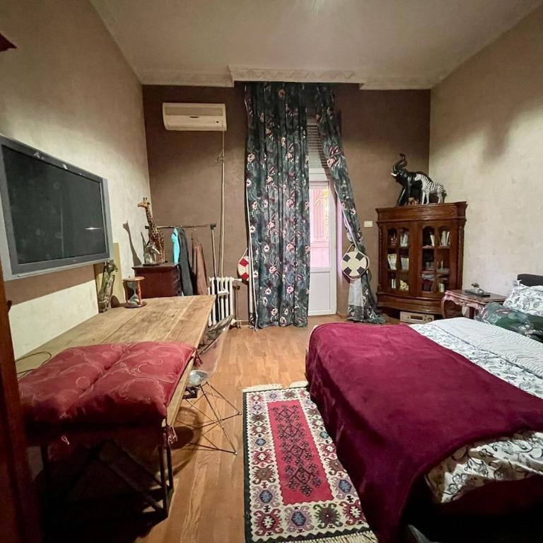 Dorcol Mansion 3BR Apartment at City Center - Three-Bedroom Apartment - 4