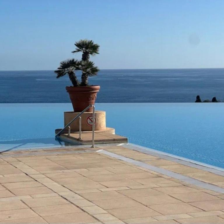 Vue mer piscine parking tennis 4 personnes - Apartment mit 1 Schlafzimmer, Meerblick und Terrasse - 28