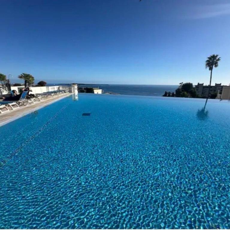 Vue mer piscine parking tennis 4 personnes - Apartment mit 1 Schlafzimmer, Meerblick und Terrasse - 49