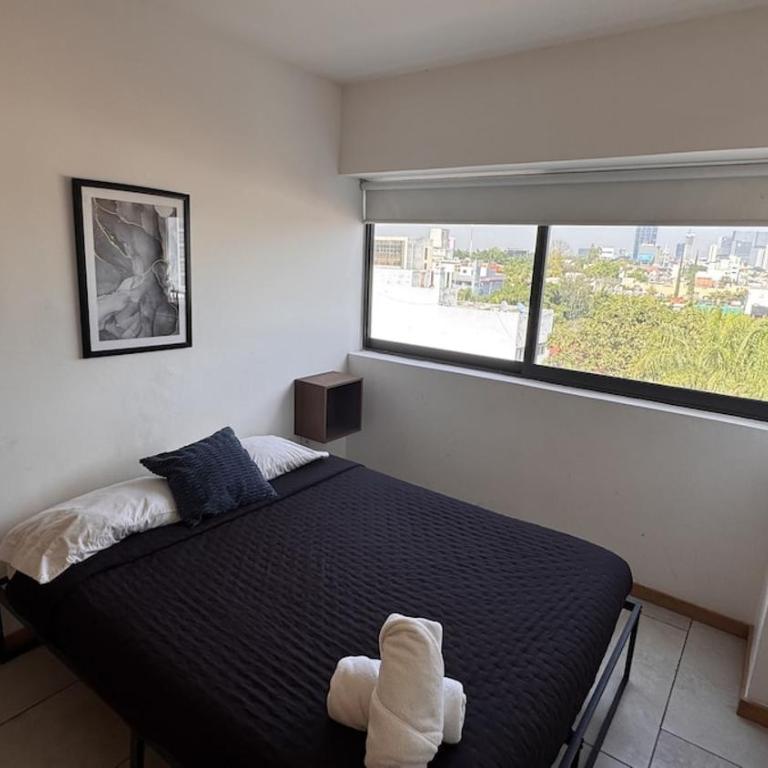 Departamento muy amplio, vista verde y alberca - Two-Room Apartment - 7