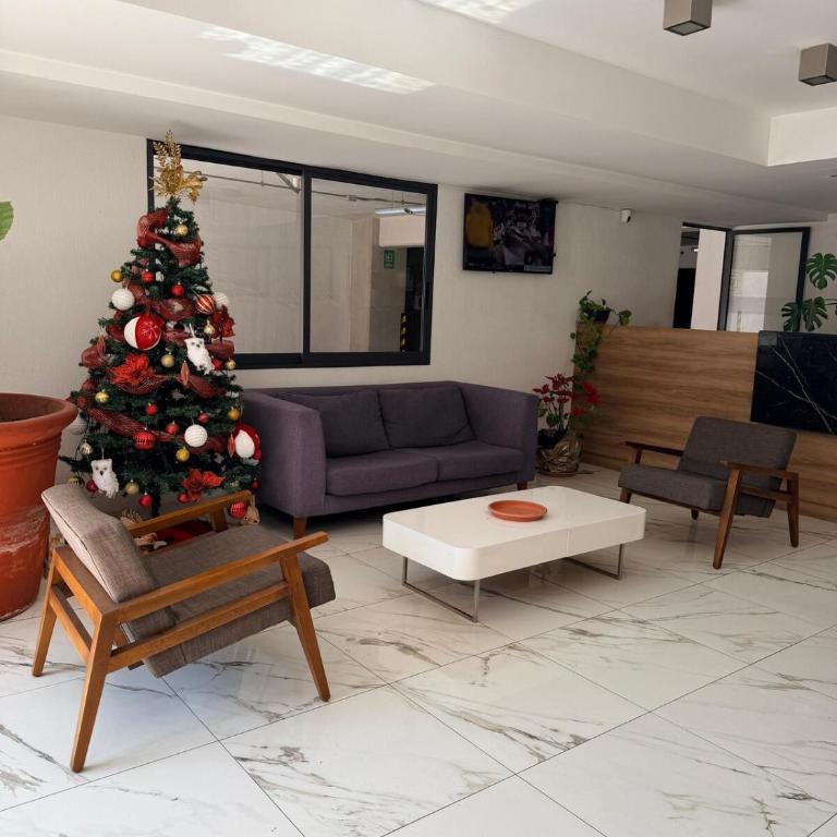 Departamento muy amplio, vista verde y alberca - Two-Room Apartment - 19