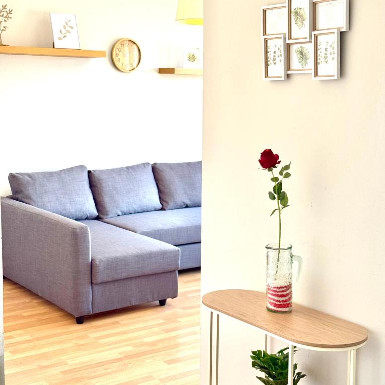 Amazing Tower of Malaga - Apartamento Superior con balcón - 1