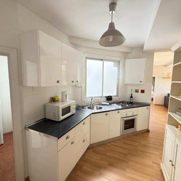 Amazing Tower of Malaga - Apartamento Superior con balcón - 8