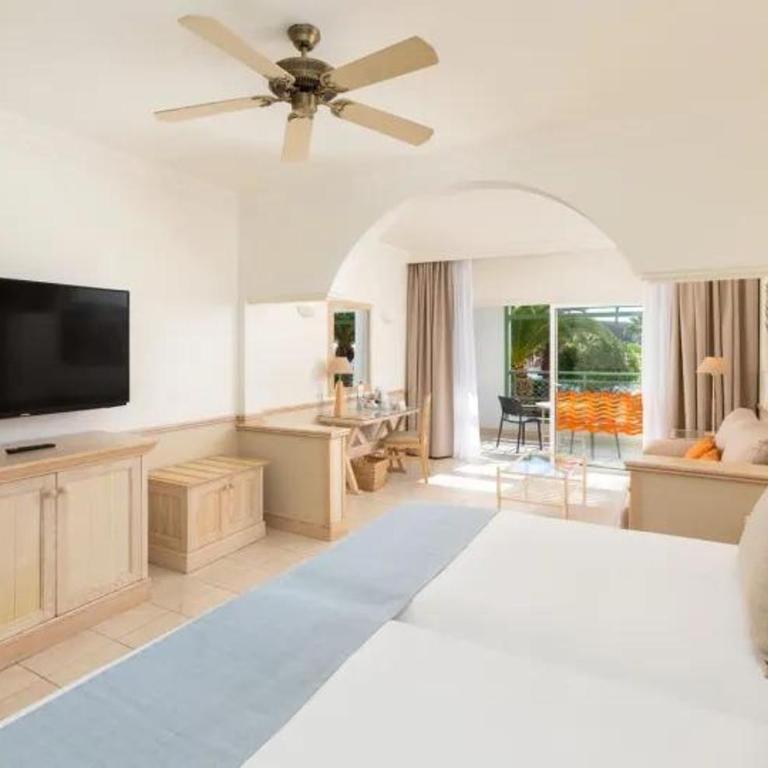 Gran Castillo Tagoro Family & Fun Playa Blanca - Habitación Superior Deluxe (1 adulto) - 2