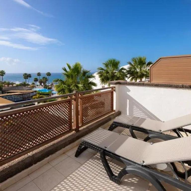 Gran Castillo Tagoro Family & Fun Playa Blanca - Suite Gold Level Senior con vistas al mar (2 Adultos) - 2