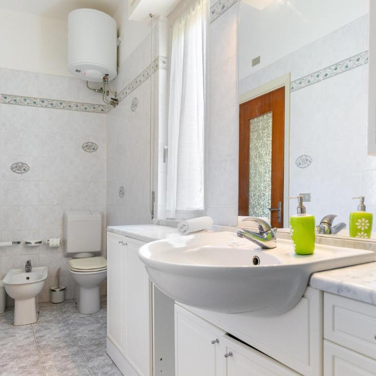 Hostdomus - Casa Ambra - Appartamento con 1 Camera da Letto - 12