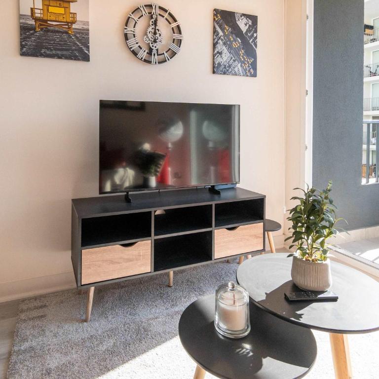 HOM I Mall Plaza Egana I Wifi I Gym I 1D1B - Apartment - 6