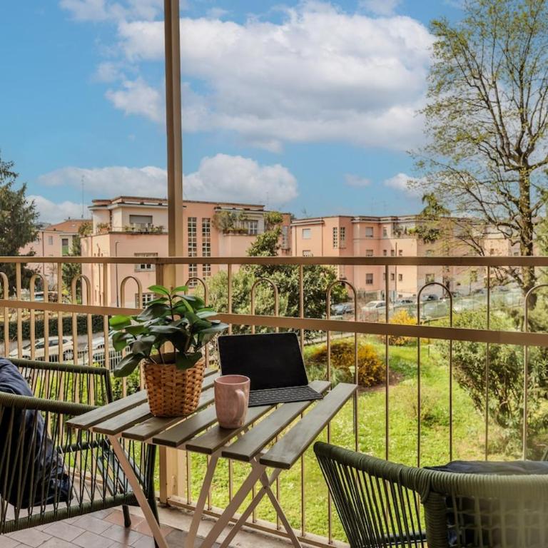 Central Station - Private Terrace, Netflix & Wi-Fi - Appartamento con 1 Camera da Letto - 13