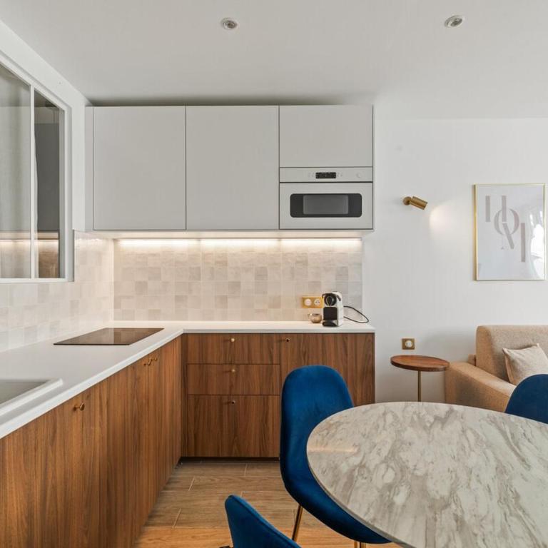 Soleil d'Or 2 min des plages , Centre Juan Les Pins - One-Bedroom Apartment - 4