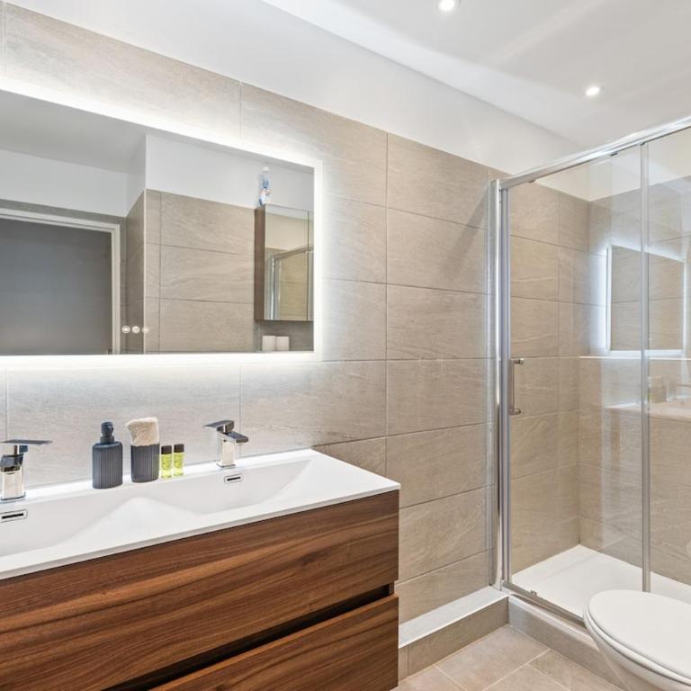 Soleil d'Or 2 min des plages , Centre Juan Les Pins - One-Bedroom Apartment - 5