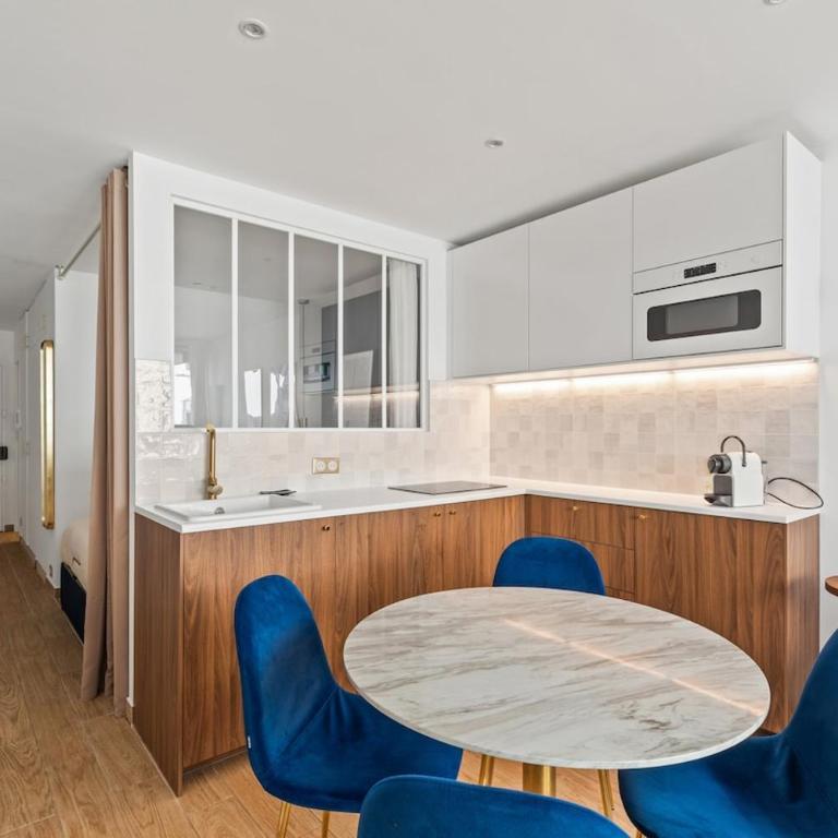 Soleil d'Or 2 min des plages , Centre Juan Les Pins - One-Bedroom Apartment - 7