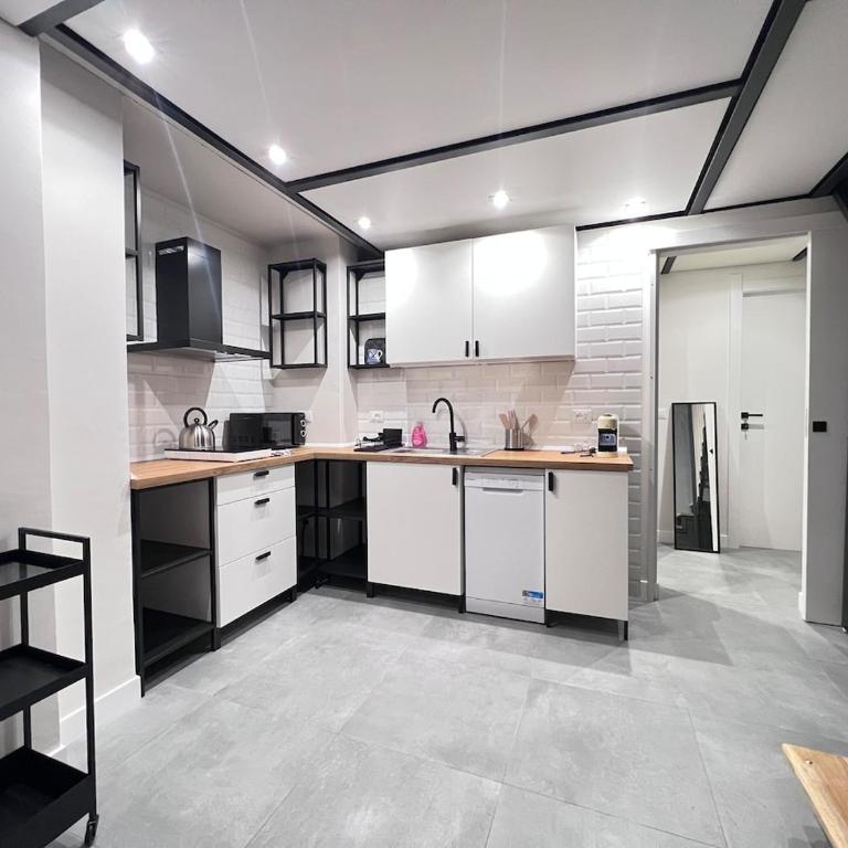 Elegante appartamento in centro - Metro Marconi - Appartamento con 1 Camera da Letto - 12