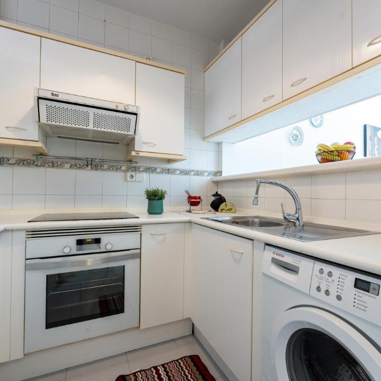 MalagaSuite Tropical Terrace & Pool Apartments - Apartamento de 2 dormitorios con terraza - 10