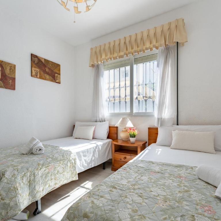 MalagaSuite Tropical Terrace & Pool Apartments - Apartamento de 2 dormitorios con terraza - 16