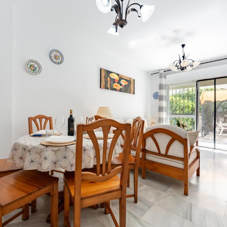 MalagaSuite Tropical Terrace & Pool Apartments - Apartamento de 2 dormitorios con terraza - 7