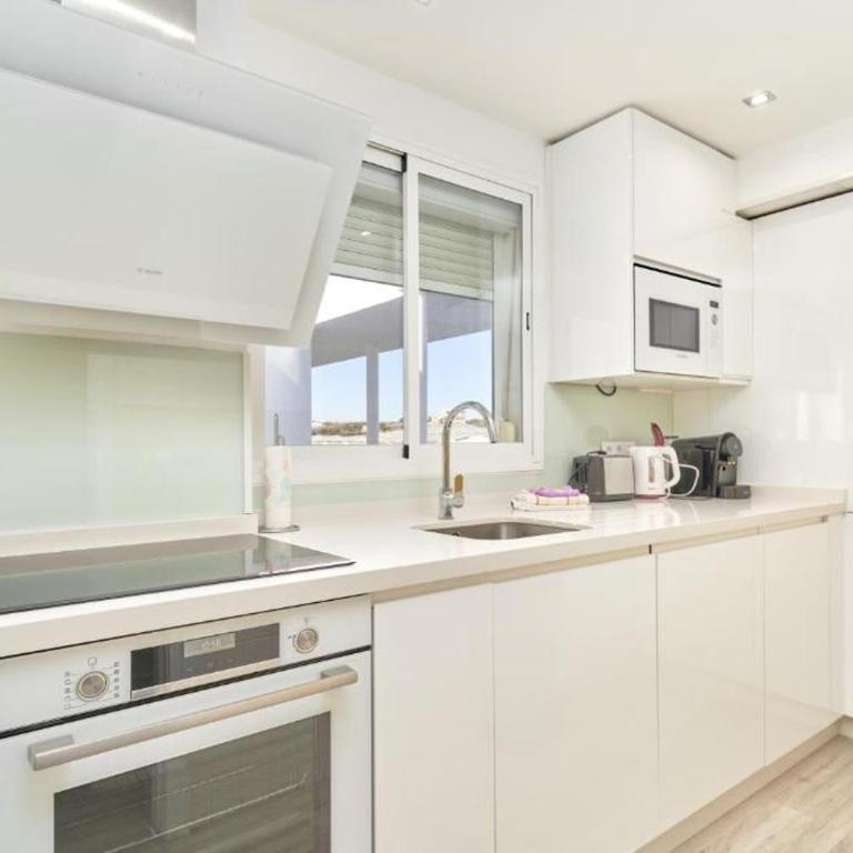 Breathtaking Penthouse Las Azaleas - Apartamento de 1 dormitorio - 6
