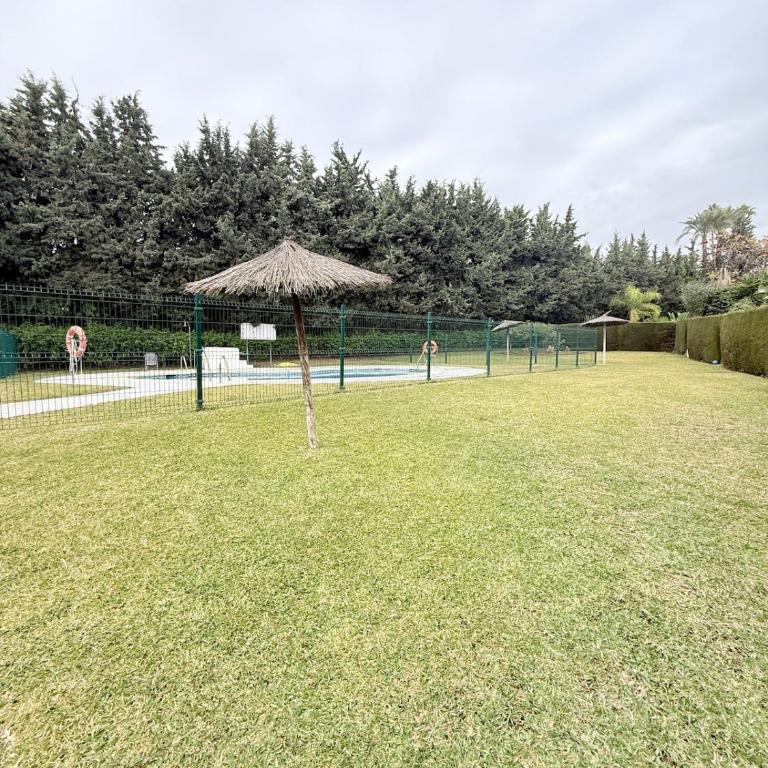 2 Bed Garden Apartment Benavista Direct Pool Access Walk to Golf, Tennis & Amenities - Apartamento de 2 dormitorios - 8