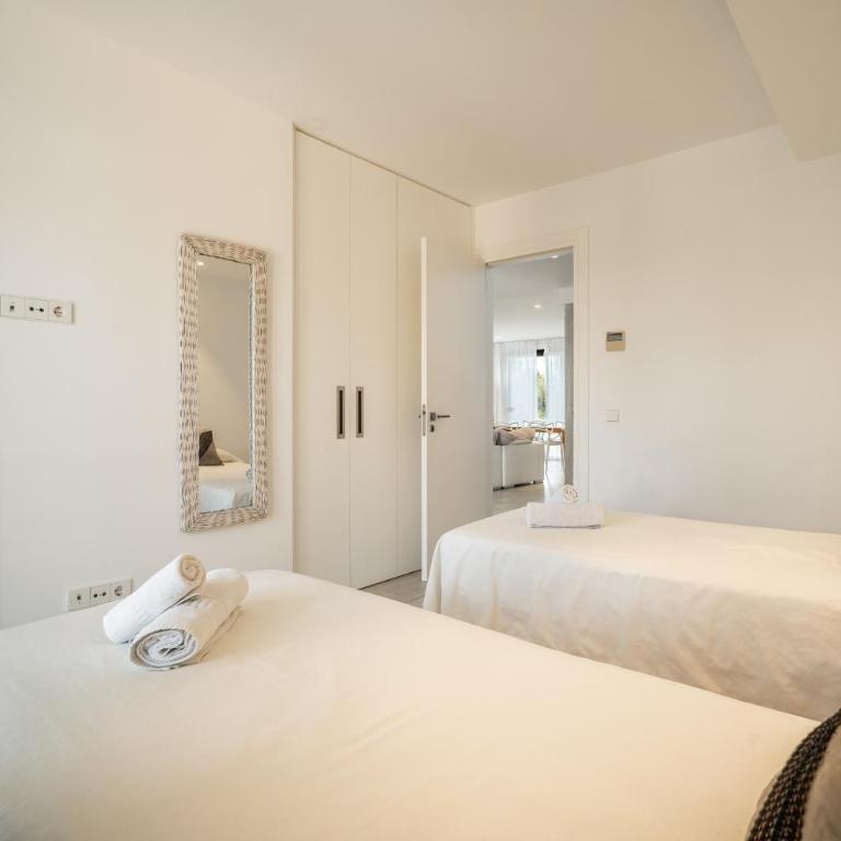 Villa Bauló Beach Cycling - Villa with Private Pool - 14