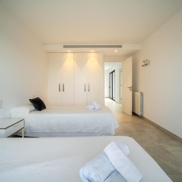 Villa Bauló Beach Cycling - Villa with Private Pool - 45