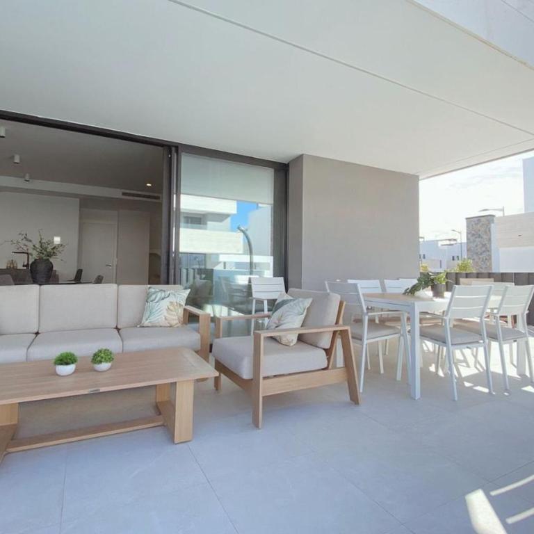 LUXURY VILLA ALMENDRO 8 WITH PRIVATE HEATED POOL AT SANTA ROSLIA RESORT by PREMIUM SPAIN PROPERTIES - Villa - 6
