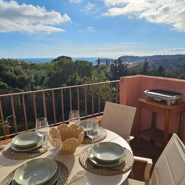 Appartement vue mer, climatisé avec balcon - Apartamento de 1 dormitorio - 3
