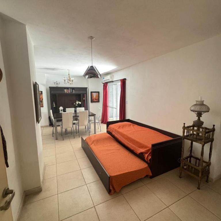 Excelente ubicación departamento en Carlos Paz - Apartamento de 1 dormitorio - 2