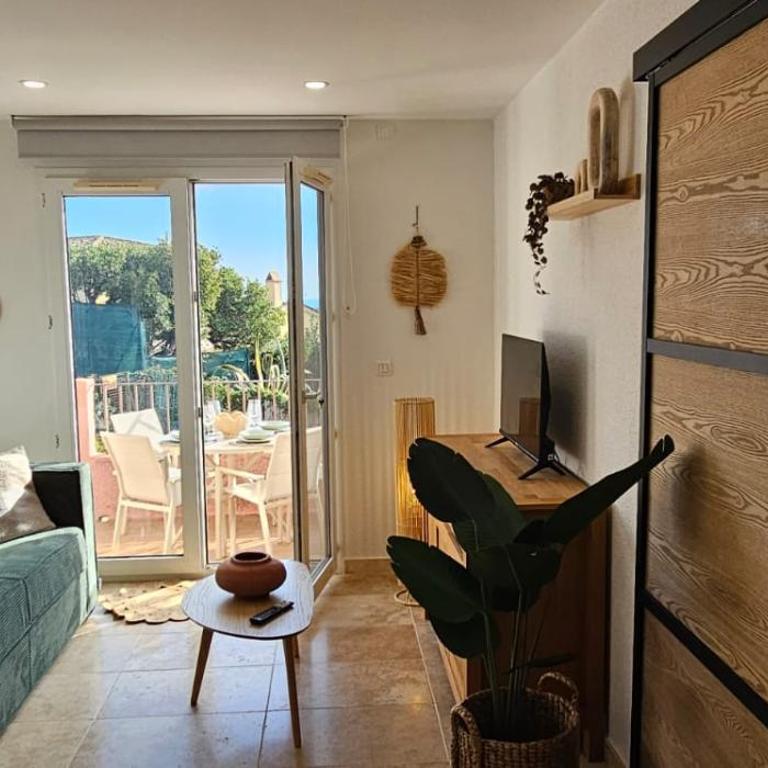 Appartement vue mer, climatisé avec balcon - Apartamento de 1 dormitorio - 10