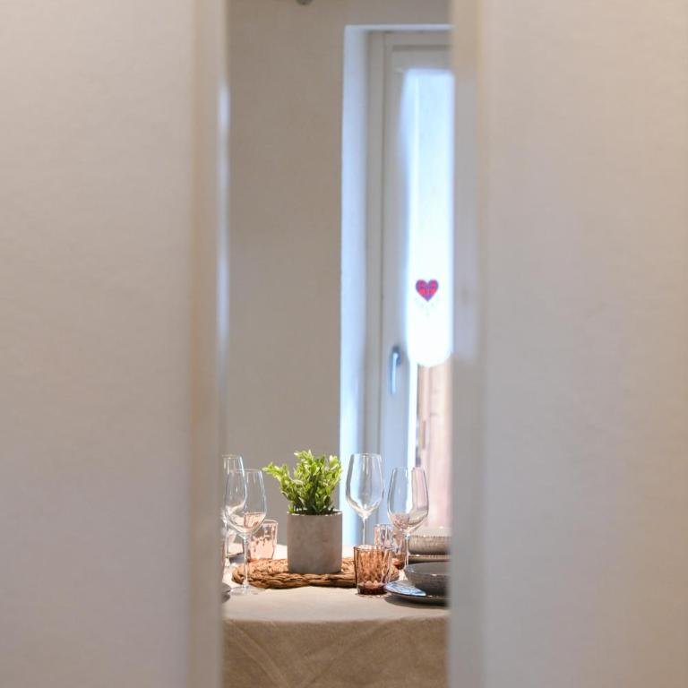 Sant'Orso Cozy Home - Two-Bedroom Apartment with Mountain View - 16