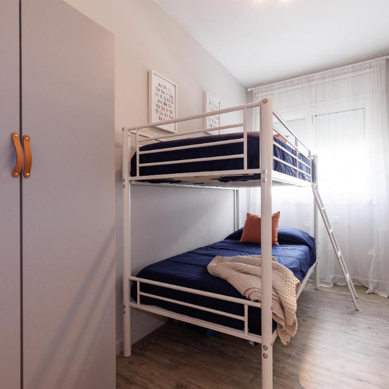 UHC Els Pins Family Apartments - Apartamento de 3 dormitorios - 21