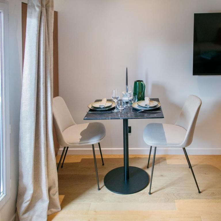 Chic studio dans le 8ème avec balcon - Studio - 4