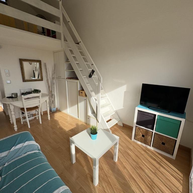 Appartement cosy vue mer avec terrasse - Appartement 2 Chambres - 10